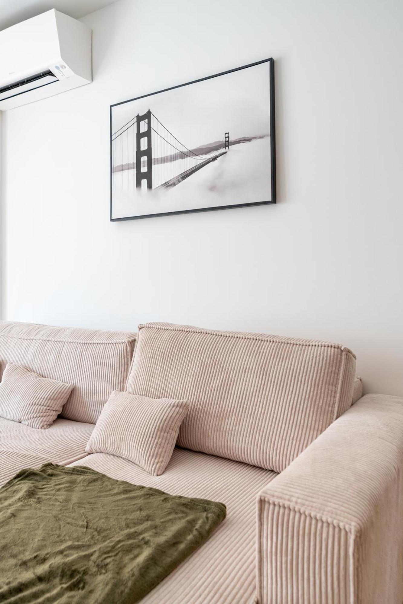 Near Old Town And Apartment Fully Renovated Nice Exterior photo